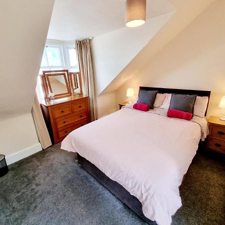 Highland Historical Home In Inverness City Centre Extérieur photo