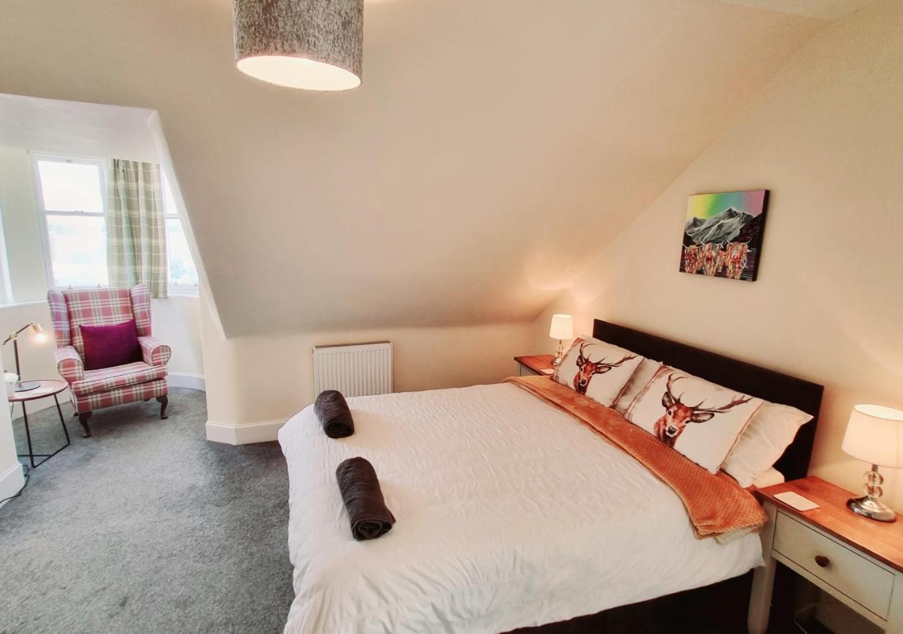 Highland Historical Home In Inverness City Centre Extérieur photo