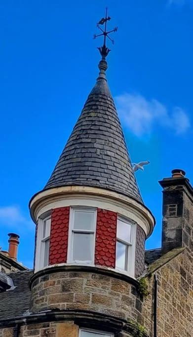 Highland Historical Home In Inverness City Centre Extérieur photo
